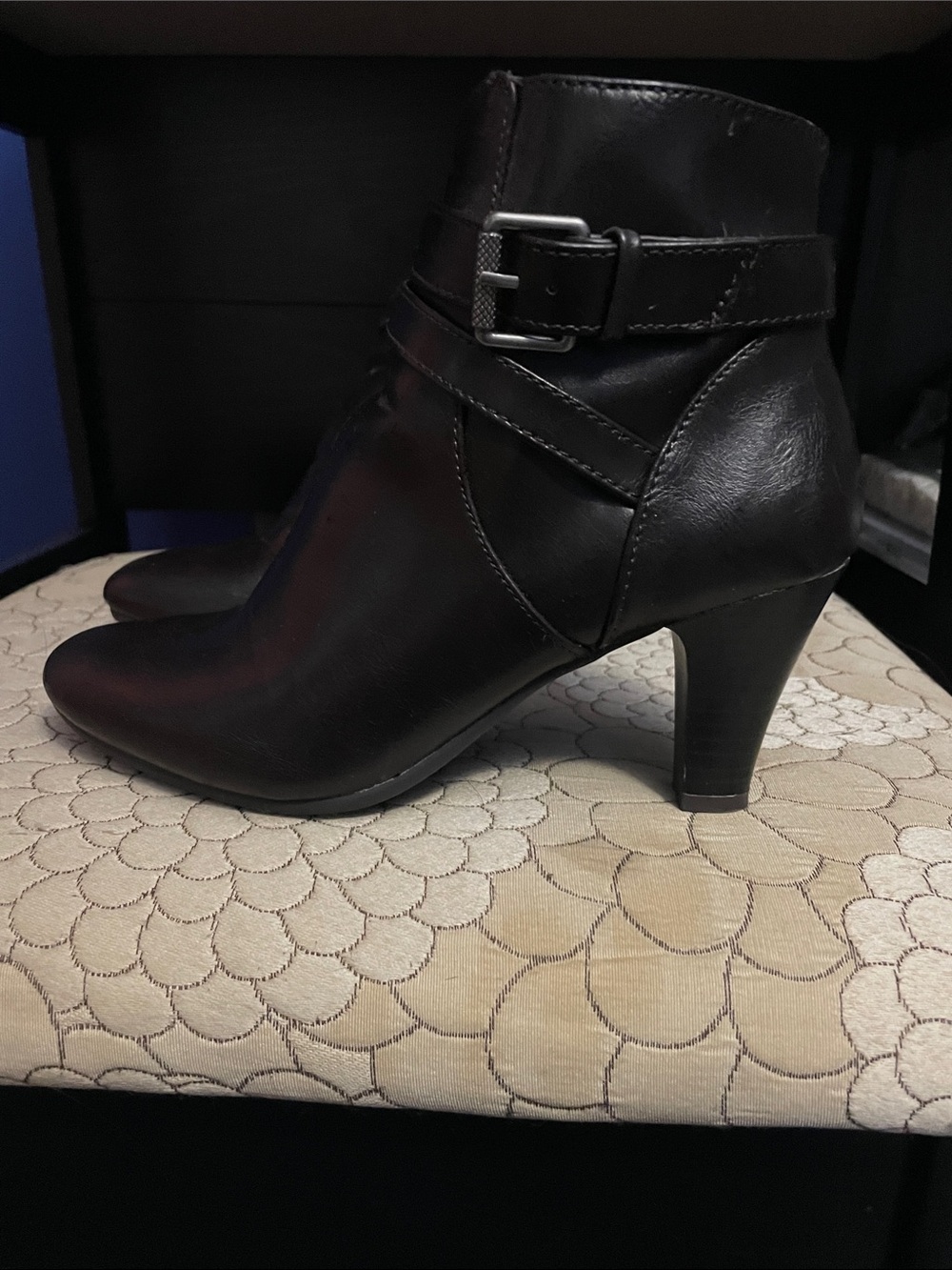 Life Stride Black Leather Ankle Booties with Buckle